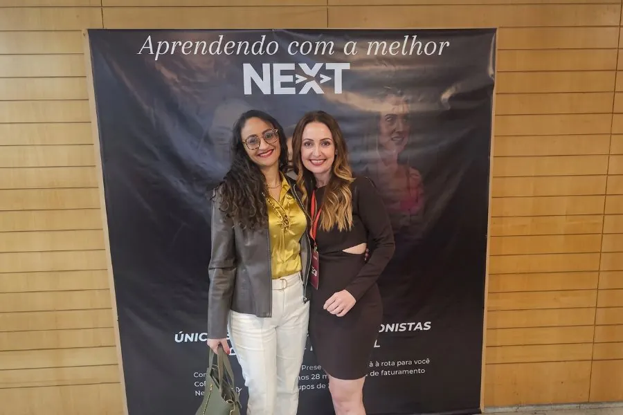 Andréa Barcellos Mendes