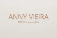 Logo de Clínica Dra Anny Vieira Harmonização facial e Rejuvenescimento